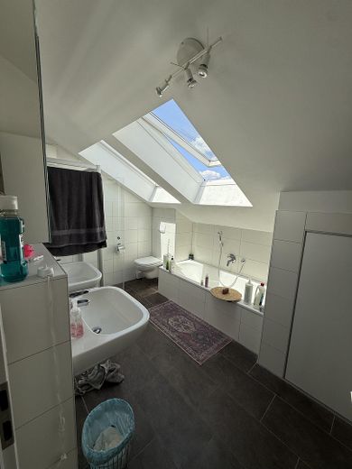 Familientraum in Maichingen - modernes Reihenendhaus mit Garten – Badezimmer DG 