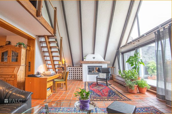 Wunderschöne Maisonette-Wohnung mit traumhafter Sonnenterrasse und Kamin
