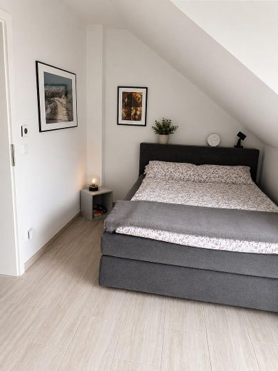 Zuhause beginnt hier in 22885 Basbüttel Stellau – Schlafzimmer