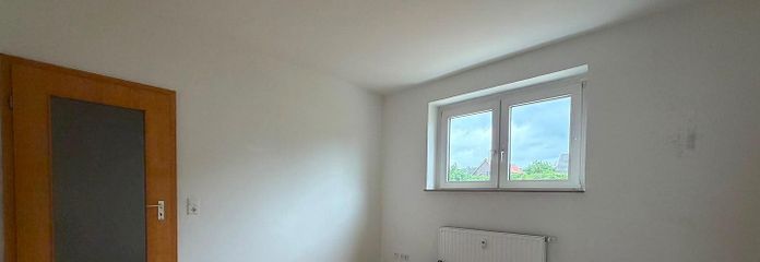 3 Zimmer EG Wohnung, frei ab sofort – Wohnraum