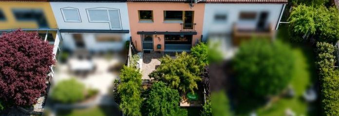 Modernisiertes Familienhaus mit Garten und lichtdurchflutetem Dachstudio in ruhiger Lage!