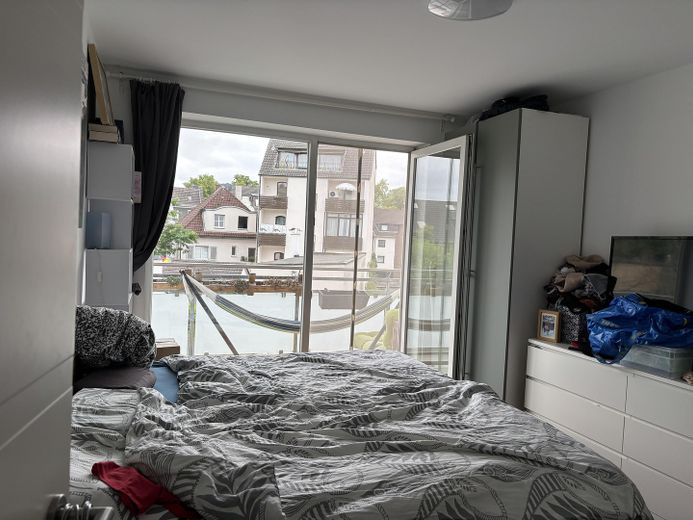Helle 3-Zi Wohnung mit großzügigen Balkon – Schlafzimmer