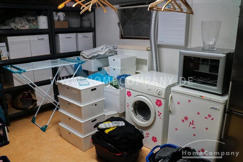 Möbliertes Traumhaus in Köln-Pesch! – 725c6865382dd1047da204605177be402bdfe104.jpg