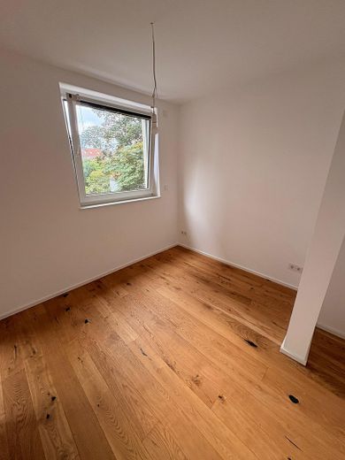 2-Zimmer-Wohnung in zentraler Lage von Frankfurt am Main – frisch renoviert & mit Einbauküche – Foto 3