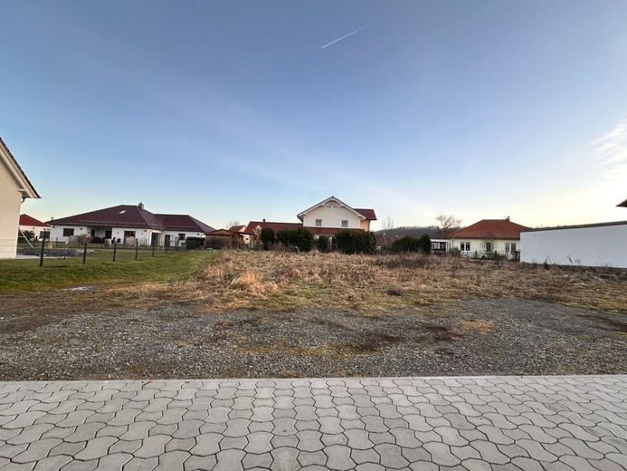 Attraktives Baugrundstück in Hattorf am Harz - 819 m², voll erschlossen, Seenähe – Grundstück_Falkenweg_13A_V