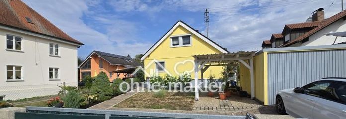 Gepflegtes Einfamilienhaus mit heller Dachwohnung
