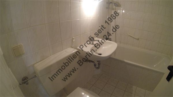 Mietwohnung - 3er WG möglich Bezug nach Sanierung – G0016035