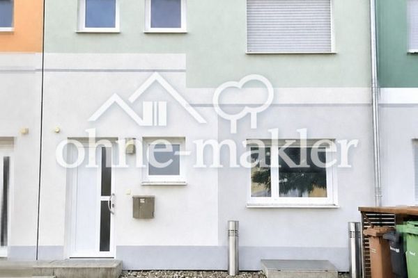 Bez prowizji: Nowoczesny środkowy dom szeregowy (rok budowy 2019) o powierzchni 163 m², z ogrodem, studiem i tarasem na dachu