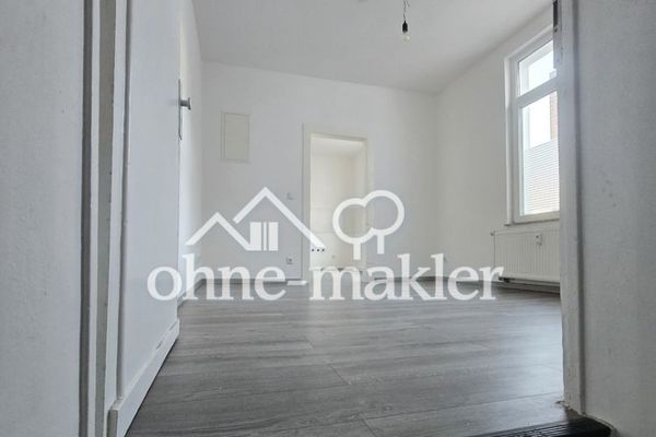 Ruhige helle 2-Zimmer-Wohnung im 1. Obergeschoss im Innenhof in Duisburg Alt-Homberg
