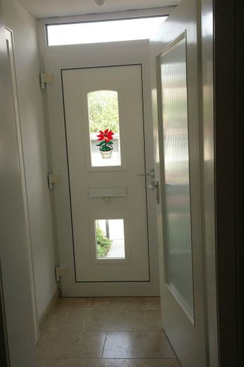 16_Haustür und Windfang