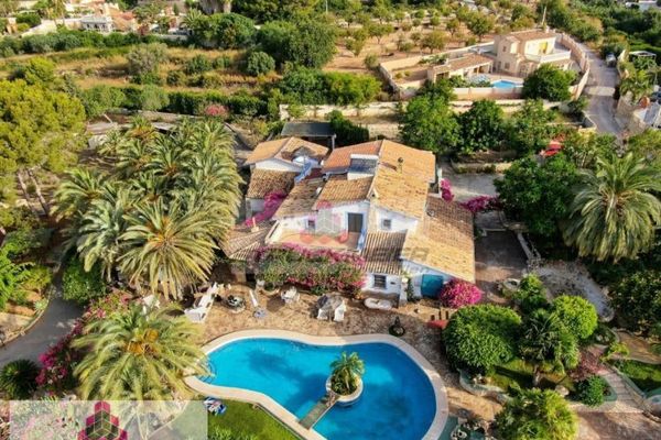 Villa in Calpe zu verkaufen.