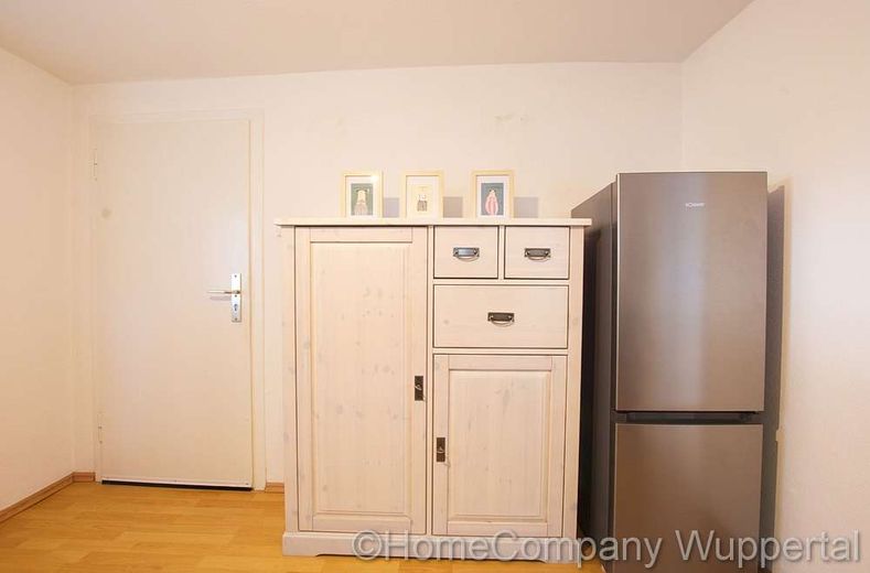 Schöne 3-Zimmerwohnung mit DSL-Wifi und PKW-Stellplatz in Solingen-Gräfrath – 908567c5d99a78d66ba5217949719c57148d363a.jpg