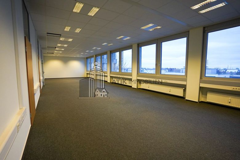 ATIK: Moderne Arbeitsplätze mit gutem Preis-Leistungsverhältnis - MA: Wohlgelegen – Bürofläche