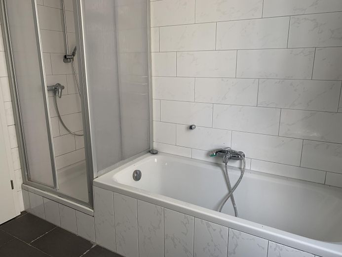 Großzügige Wohnung in Toplage mitten in Gießen - mit Einbauküche, großem Bad und Gäste-WC – Foto 4