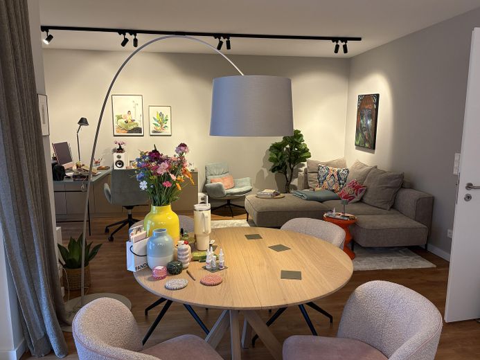 Wunderschöne teilmöblierte Wohnung im Herzen von Uhlenhorst zu vermieten – Фотографія 16