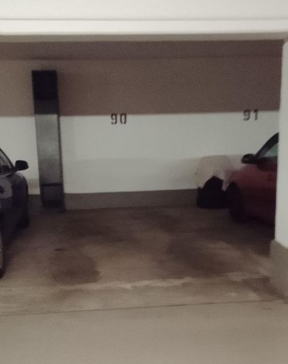 Tiefgarage, Parkplatz Nr. 90