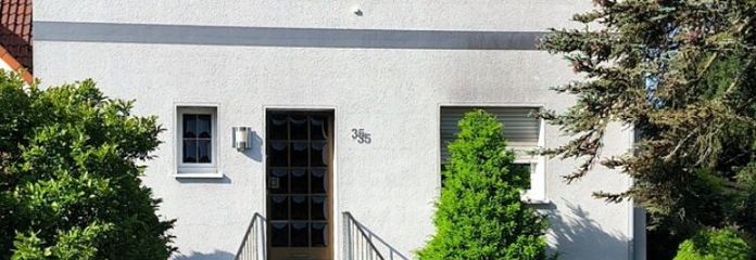 Charmantes Zweifamilienhaus sucht neuen Eigentümer!