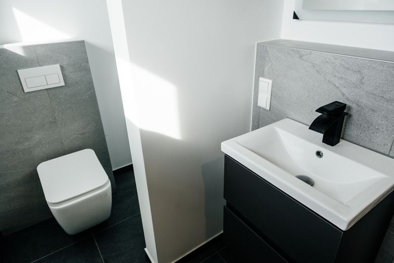 Mieten war gestern: Ihre 2-Zimmer-Traumwohnung ab 584 € / Monat! KfW-55 saniert & Provisionsfrei. – Bad