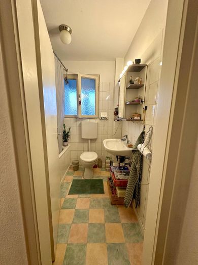 PROVISIONSFREI: Helle 1-Zimmer-Wohnung mit Panoramablick & Loggia in Stuttgart-Ost – Zdjęcie 7