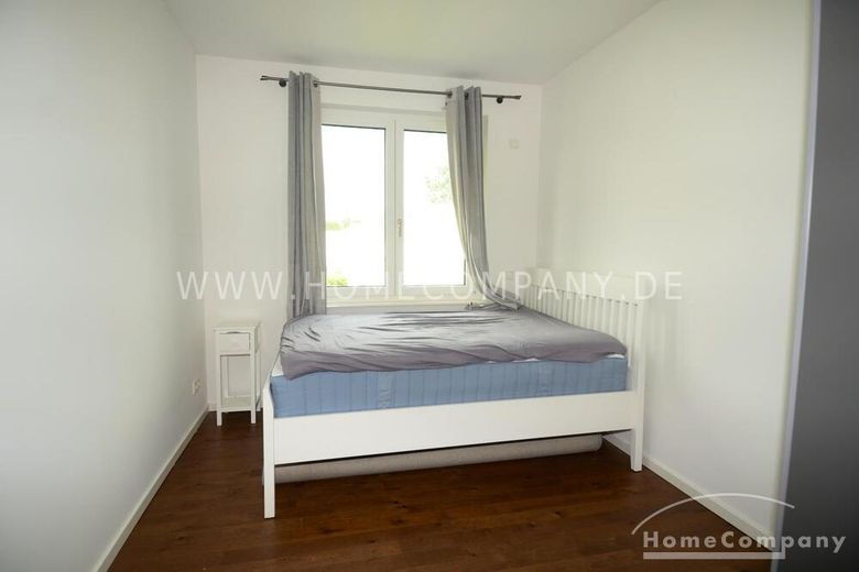 Exklusive, voll möblierte 4-Zimmer-Neubauwohnung mit Terrasse und Golfplatzblick in Berlin-Kladow – 3c8d0e53a6ae56db7863f842b95ad815e6828178.jpg