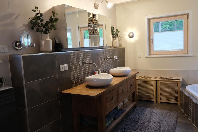 Hauptbad Waldblick OG