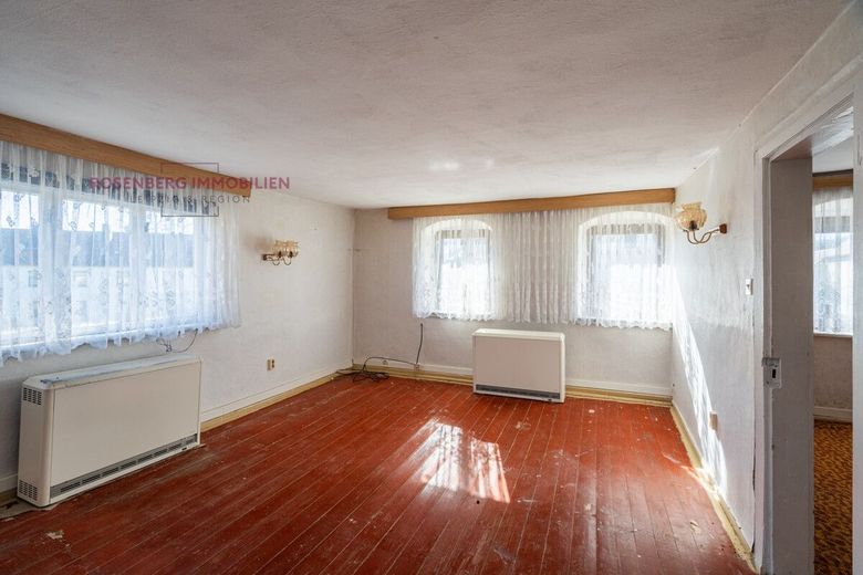 Zwei Häuser auf großzügigem Grundstück mit viel Potenzial in ländlicher Lage - Ideal für Familien! – DSC03412-HDR