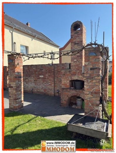 Hochwertiges Wohnhaus mit Maisonetten-Wohnung und 2 Einliegerwohnungen in Zwickau zu verkaufen! – Backofen