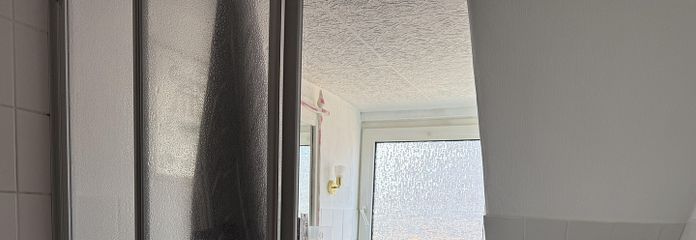 Wohnung oben, Badezimmer