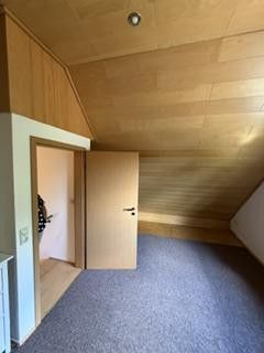 Casa adosada en esquina en bonita ubicación en Lippstadt – Spitzbodenzimmer