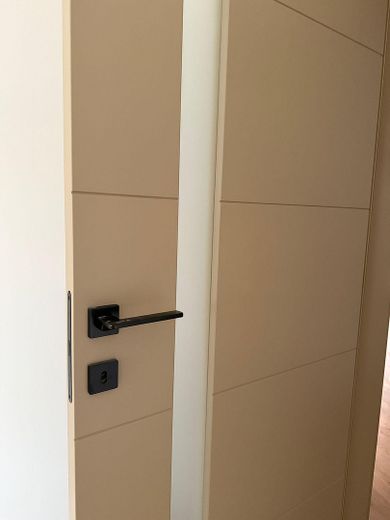 Zimmer Tür