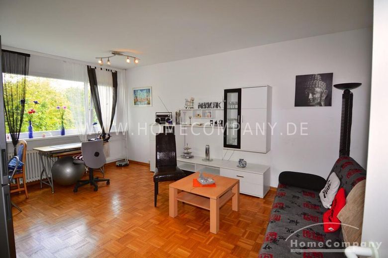 Renovierte, modern möblierte 2-Zimmer-Wohnung mit Balkon in Wilmersdorf – 8f67974f8c278494858c14bea3c5a565a375cbc2.jpg