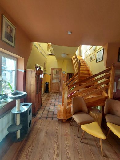 Individuelles Bauernhaus mit Charme – familienfreundlich zwischen Wandlitz und Oranienburg – Hotztreppe EG