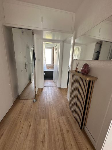 Mobilyalı 2 odalı balkonlu daire – Foto 3