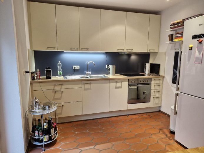 Küchenzeile, Kühl- Gerfrierkom