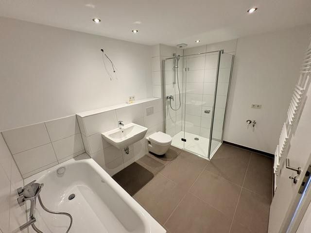 ERSTBEZUG 145qm Familienfreundliche Neubauhaus mit 2 Stellplätzen nähe U2 Röthenbach – फोटो 18