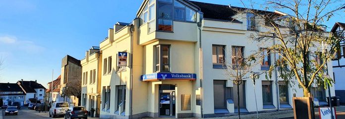 Repräsentative Büro-/Praxisfläche in zentraler Lage von Baltmannsweiler-Hohengehren – Gebäude