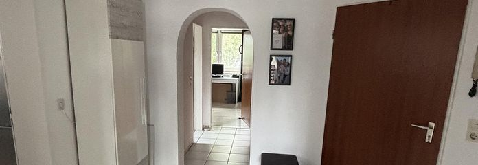 Flur mit Einbauschrank