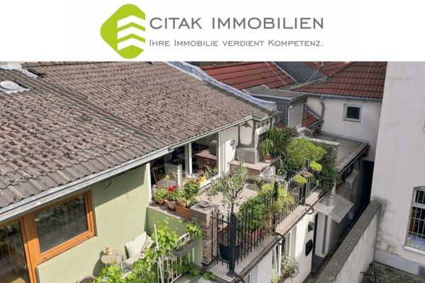Charmantes Stadthäuschen mit großer Terrasse in Köln-Bickendorf