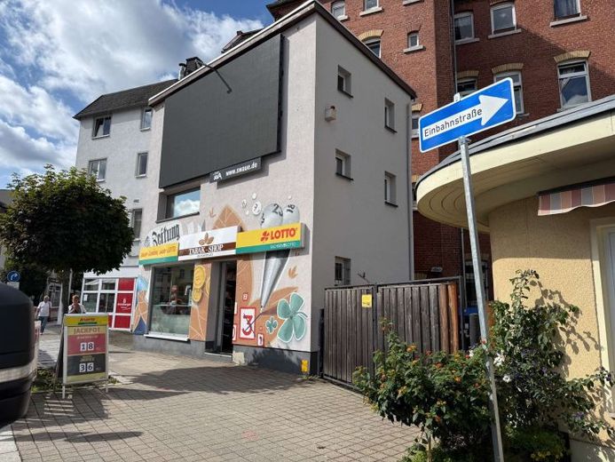 Erste Reihe, beste Sicht – Sichern Sie sich die Bestlage für Ihr Konzept. – फोटो 1
