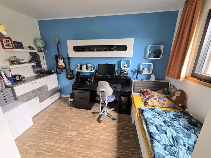 Exclusief vrijstaand huis met wellness-tuin & energieklasse A+ in het centrum van Pulheim – Kinderzimmer 1
