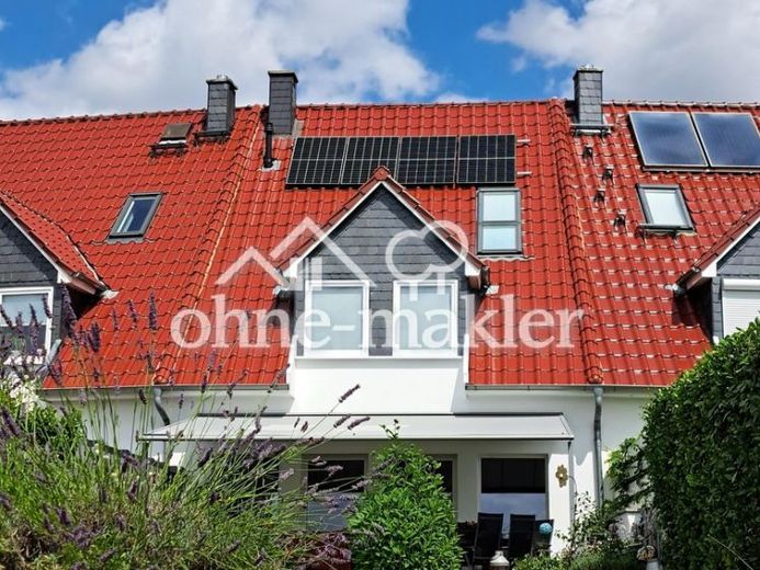 Adosado ideal para familias en las afueras en venta – Foto 1