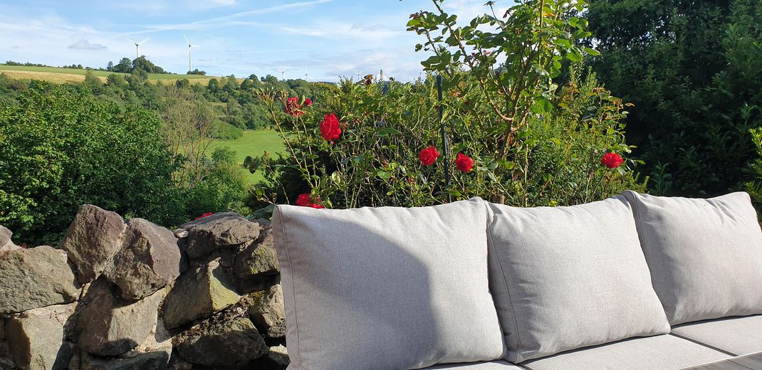 Freistehendes Einfamilienhaus in traumhafter Süd-Hanglage von Altenbeken – Provisionsfrei von Privat – Aussicht Terrasse