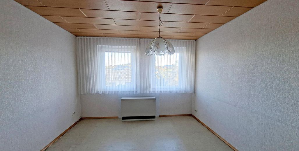 Doppelhaushälfte in stadtnaher Panoramalage von Schwäbisch Gmünd – Zimmer 2 UG