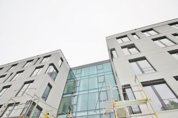 Modernes freundliches Büro in modernstem Standard in attraktiver neuwertiger Immobilie