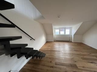 Modern 2.5-room maisonette apartment with south-facing balcony & walk-in closet in Münster-Hiltrup – Wohn-/Essbereich