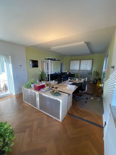 Attraktives Büro in zentraler Lage von Darmstadt – mit Terrasse & Parkplätzen – Zimmer 1