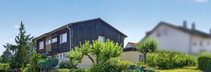Ruhig gelegene Doppelhaushälfte mit Einliegerwohnung