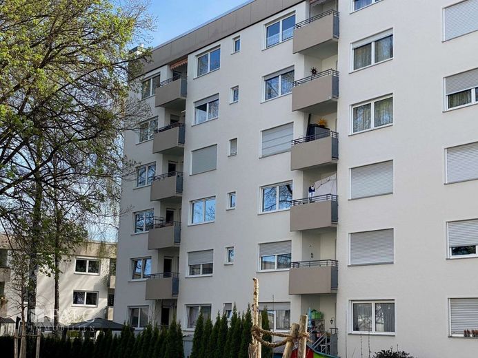 Über den Dächern von Augsburg-Hochzoll 3-Zimmer mit Ausblick – Außenansicht
