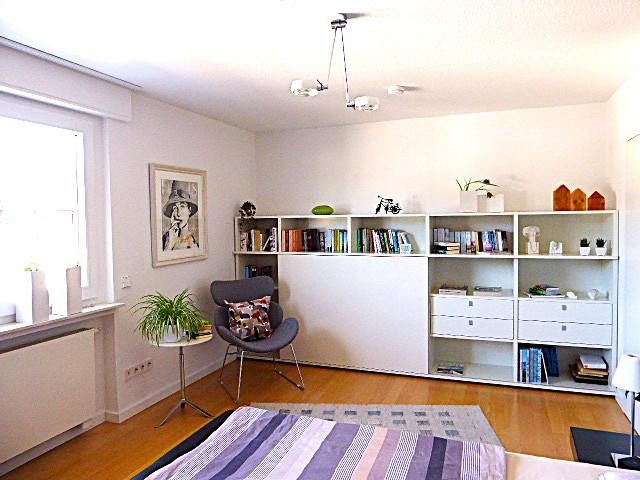 Skrajny dom szeregowy w architekturze split-level, wszystko oprócz zwyczajności! – Schlafbereich