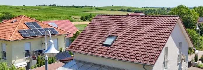 Modernes, energieeffizientes Einfamilienhaus mit Garten in ruhiger Lage